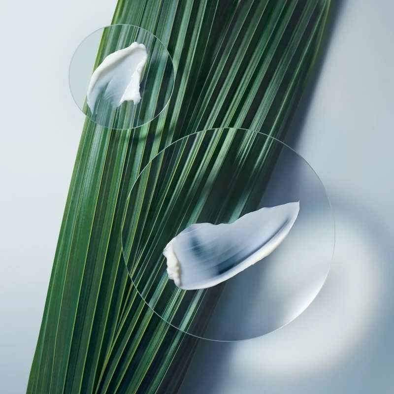Aveda Botanical Repair™ Intensive Strengthening Masque Light 11 Aveda Botanical Repair™ Intensive Strengthening Masque Light – Image 11