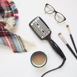 BaByliss Smoothing Heated Brush HSB101E -Bumble and Bumble Shop babyliss smoothing heated brush hsb101e brosse lissante pour cheveux 2