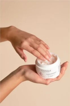 Alternative view of ICONIQUE Professional C+ Colour Protection Colour & UV Defence Mask