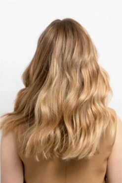 ICONIQUE Professional C+ Colour Protection Colour & UV Defence Shampoo -Bumble and Bumble Shop iconique professional c colour protection colour uv defence shampoo shampoing protection de couleur 5