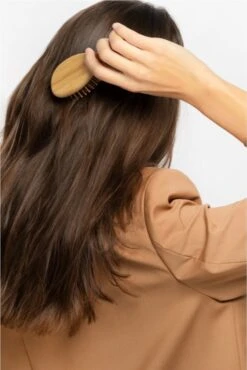 ICONIQUE Professional V+ Maximum Volume Thickening Mask -Bumble and Bumble Shop iconique professional v maximum volume thickening mask masque intense pour des cheveux fins volumineux 5