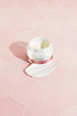 Revolution Haircare Plex No.9 Bond Restore Hydra Mask 6 Revolution Haircare Plex No.9 Bond Restore Hydra Mask -Bumble and Bumble Shop revolution haircare plex no 9 bond restore hydra mask masque regenerateur en profondeur 2