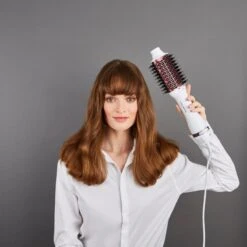 Alternative view of Rowenta Air Brush Volumiser CF6135F0