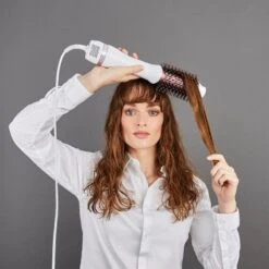 Rowenta Air Brush Volumiser CF6135F0 -Bumble and Bumble Shop rowenta air brush volumiser cf6135f0 brosse a air chaud 2