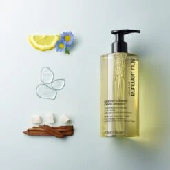 Shu Uemura Deep Cleanser Gentle Radiance 7 Shu Uemura Deep Cleanser Gentle Radiance -Bumble and Bumble Shop shu uemura deep cleanser gentle radiance shampoing nettoyant doux pour de beaux cheveux sains 2