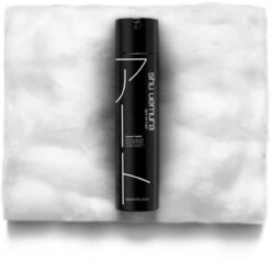 Shu Uemura Styling Kumo Hold 8 Shu Uemura Styling Kumo Hold -Bumble and Bumble Shop shu uemura styling kumo hold laque cheveux extra fort 3